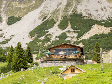 Heinrich-Hueter-Hutte, Vorarlberg 